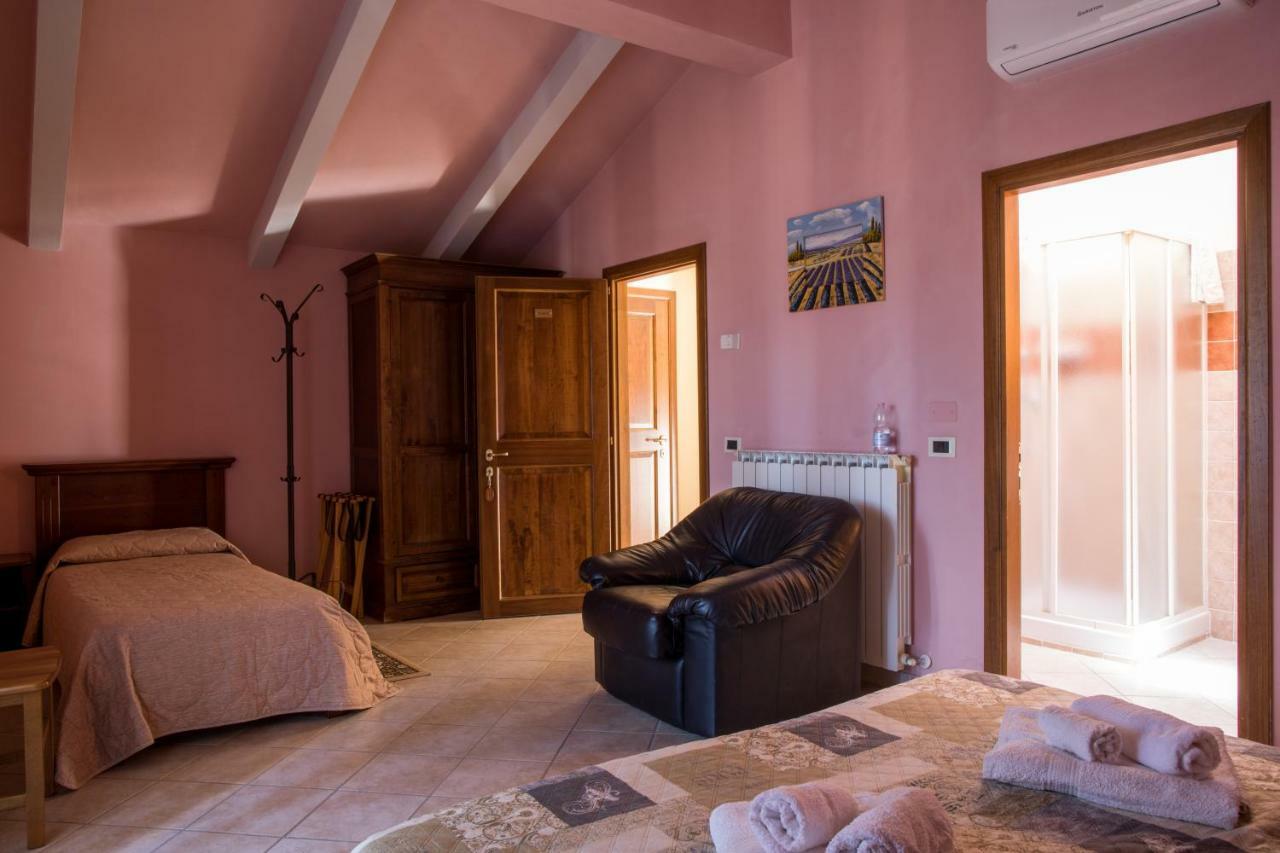 Гостьовий будинок Borgo Nuovo San Martino Ambra Екстер'єр фото